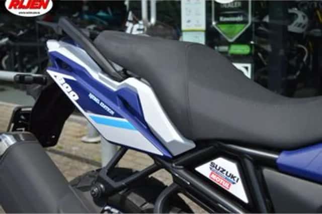 Suzuki V-Strom 800 DE (2026) thumbnail 6