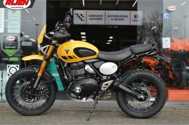 Triumph Scrambler 400 XC (2026) thumbnail 3