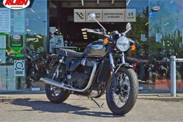 Triumph Bonneville T100 (2025) thumbnail 1