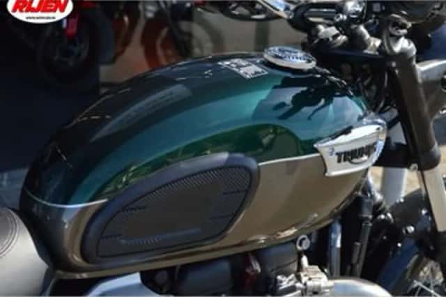 Triumph Bonneville T100 (2025) thumbnail 5