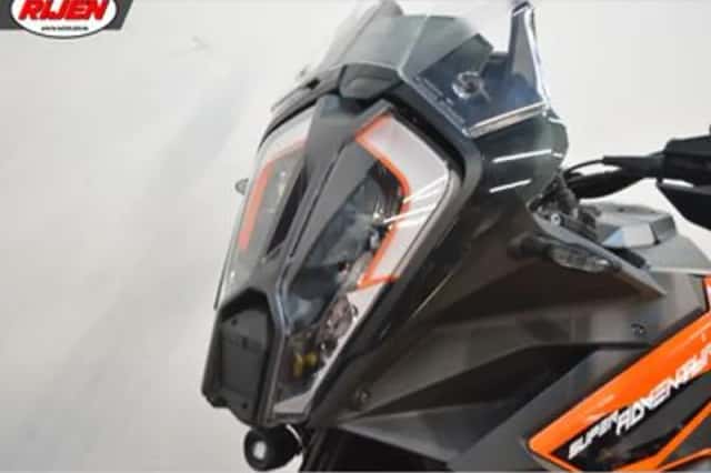 KTM 1290 Super Adventure (2022) thumbnail 4