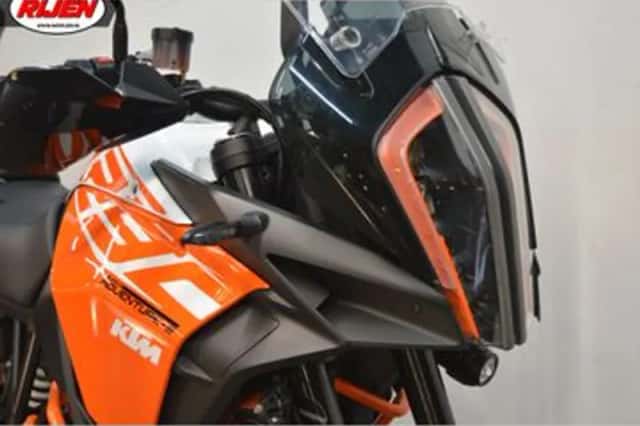 KTM 1290 Super Adventure (2017) thumbnail 5