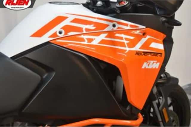 KTM 1290 Super Adventure (2017) thumbnail 6