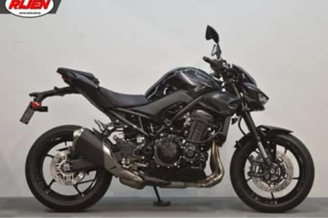 Kawasaki Z900 (2026) thumbnail 2