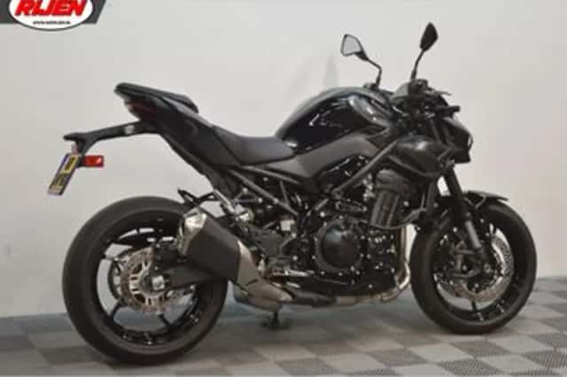 Kawasaki Z900 (2026) thumbnail 4