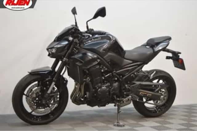 Kawasaki Z900 (2026) thumbnail 5