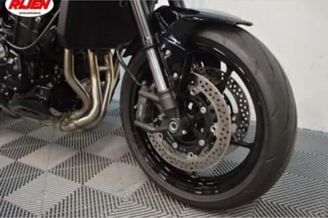 Kawasaki Z900 (2026) thumbnail 6