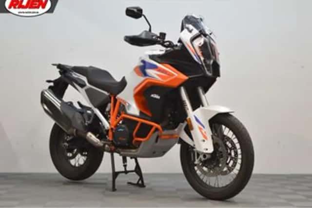 KTM 1290 Super Adventure (2025) thumbnail 1