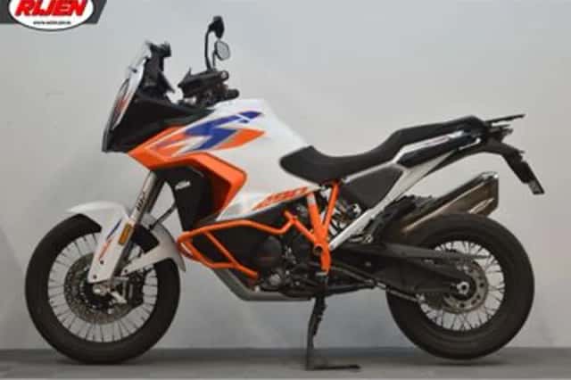 KTM 1290 Super Adventure (2025) thumbnail 2
