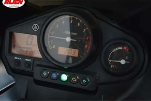 Yamaha TDM 900 (2005) thumbnail 5