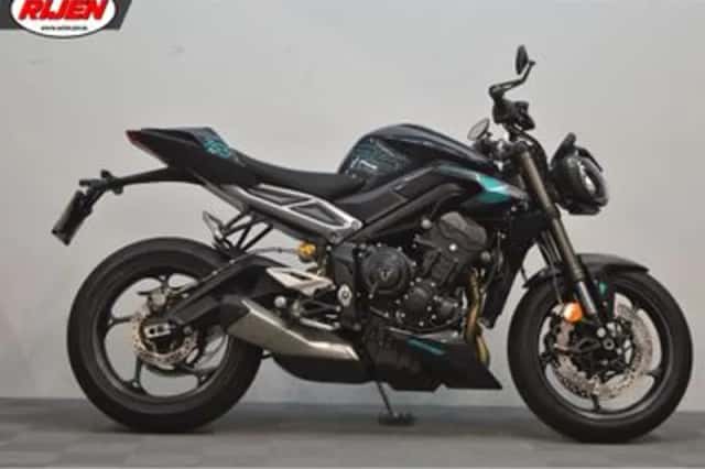 Triumph Street Triple RS (2026) thumbnail 2