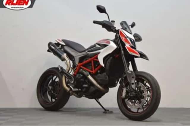 Ducati Hypermotard 821 SP (2015) thumbnail 1