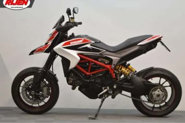 Ducati Hypermotard 821 SP (2015) thumbnail 3