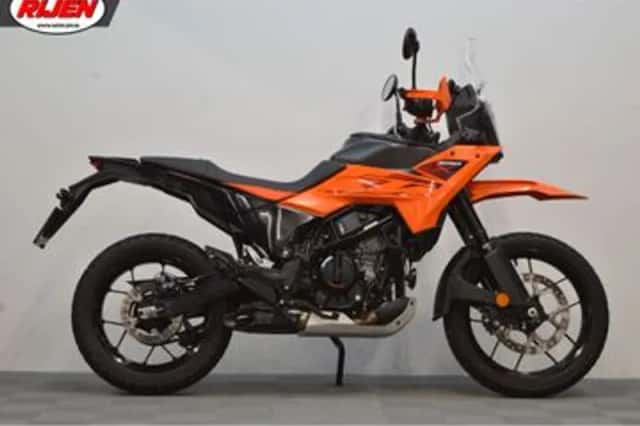 KTM 390 Adventure (2025) thumbnail 2