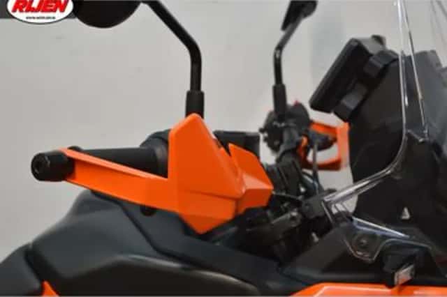 KTM 390 Adventure (2025) thumbnail 6