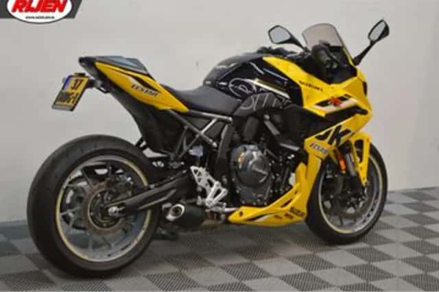 Suzuki GSX-8R (2026) thumbnail 4