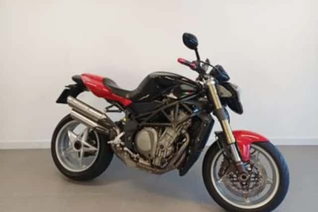 MV Agusta Brutale 910 (2006) thumbnail 2