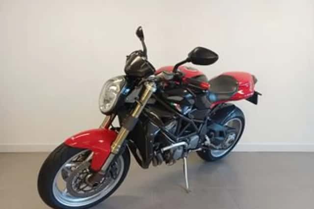 MV Agusta Brutale 910 (2006) thumbnail 5