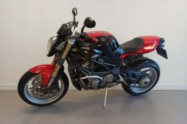 MV Agusta Brutale 910 (2006) thumbnail 6