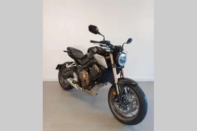 Honda CB650R (2019) thumbnail 3