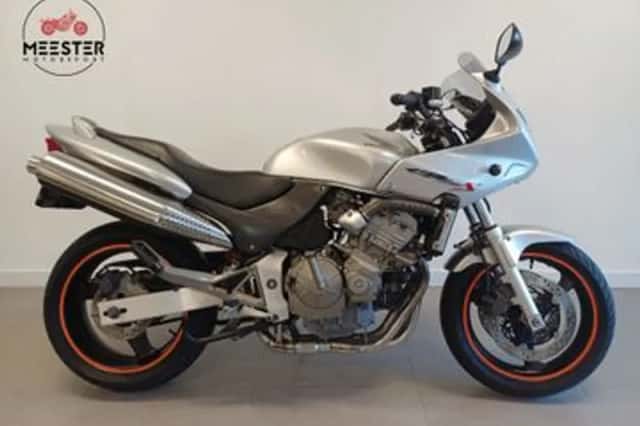 Honda CB 600 S Hornet (2002) thumbnail 1