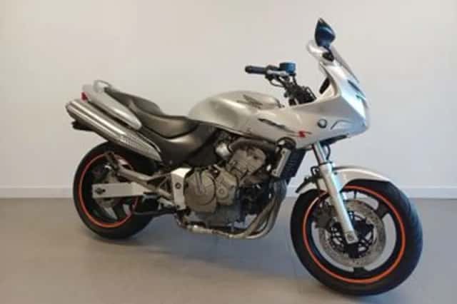 Honda CB 600 S Hornet (2002) thumbnail 2