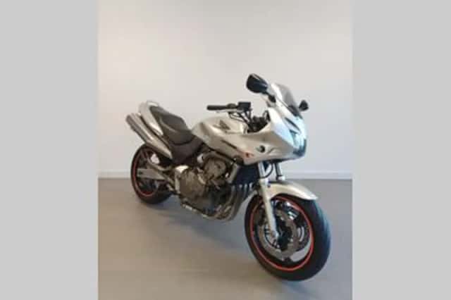 Honda CB 600 S Hornet (2002) thumbnail 3