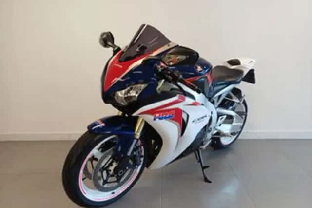 Honda CBR1000RR (2012) thumbnail 6