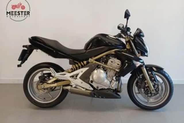 Kawasaki Er-6n (2006) thumbnail 1