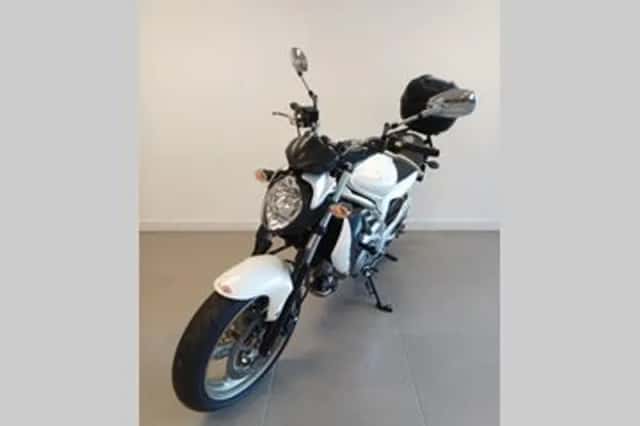 Suzuki SFV 650 Gladius (2009) thumbnail 5