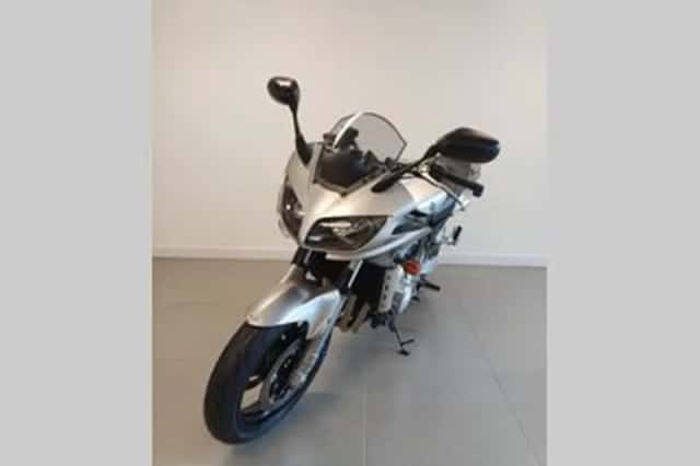 Yamaha FZS 1000 Fazer (2003) thumbnail 5