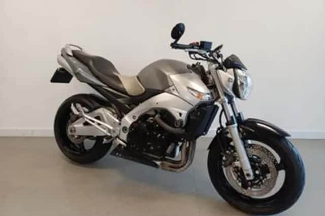 Suzuki GSR600 (2006) thumbnail 2