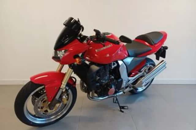 Kawasaki Z1000 (2004) thumbnail 6