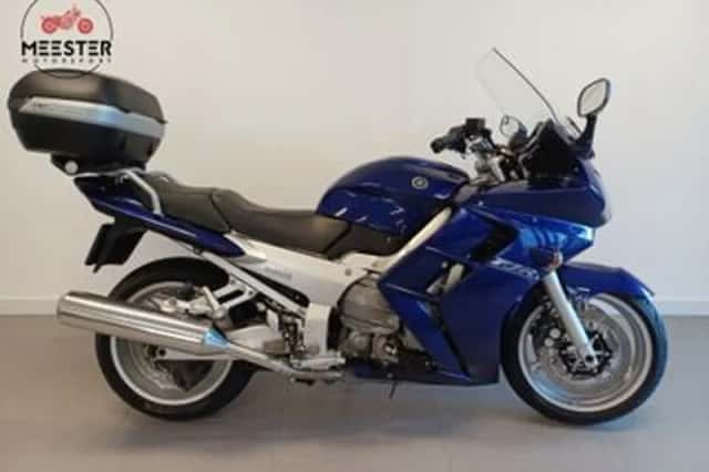 Yamaha FJR1300 (2003) thumbnail 1