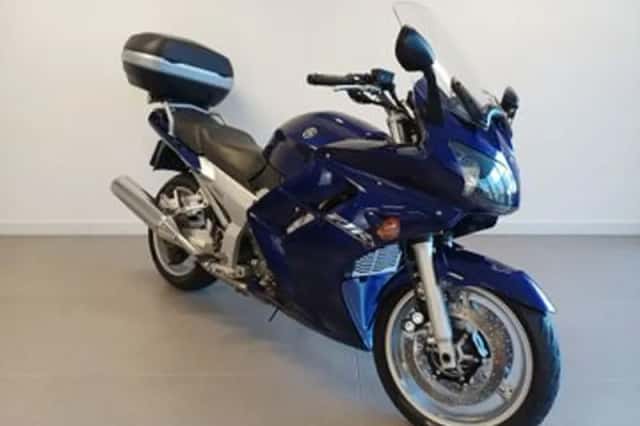 Yamaha FJR1300 (2003) thumbnail 3