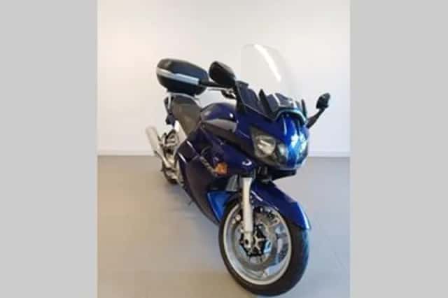 Yamaha FJR1300 (2003) thumbnail 4
