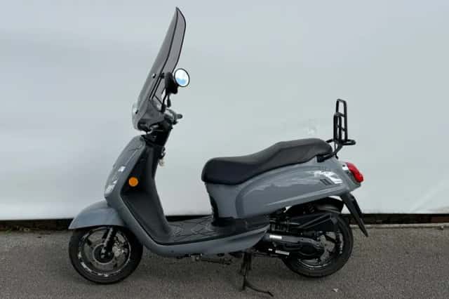 SYM Snorscooter Fiddle II Smoke scherm (2022) thumbnail 2