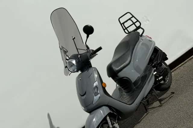 SYM Snorscooter Fiddle II Smoke scherm (2022) thumbnail 5