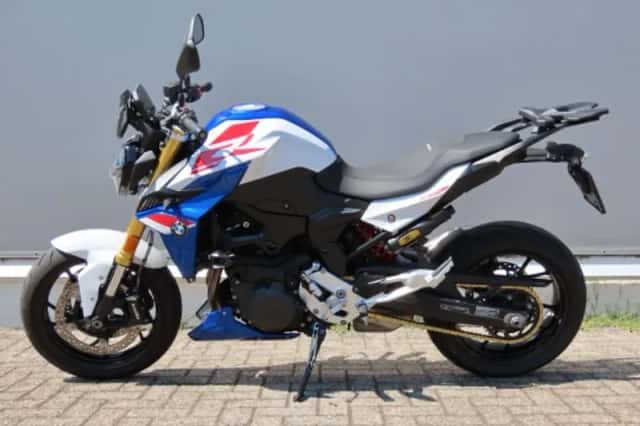 BMW F 900 R (2024) thumbnail 1