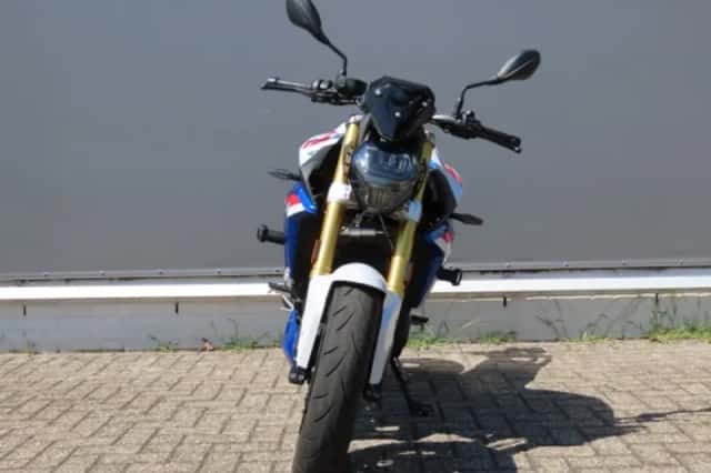 BMW F 900 R (2024) thumbnail 3