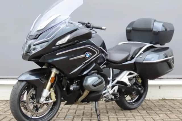 BMW R1250 RT (2023) thumbnail 2