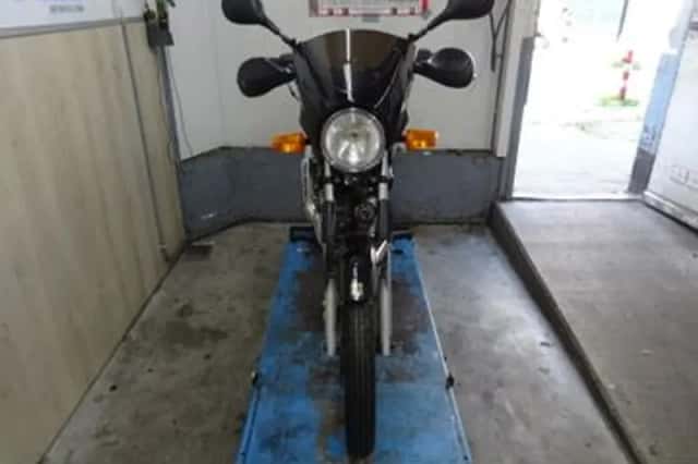 Yamaha YBR 125 (2007) thumbnail 6