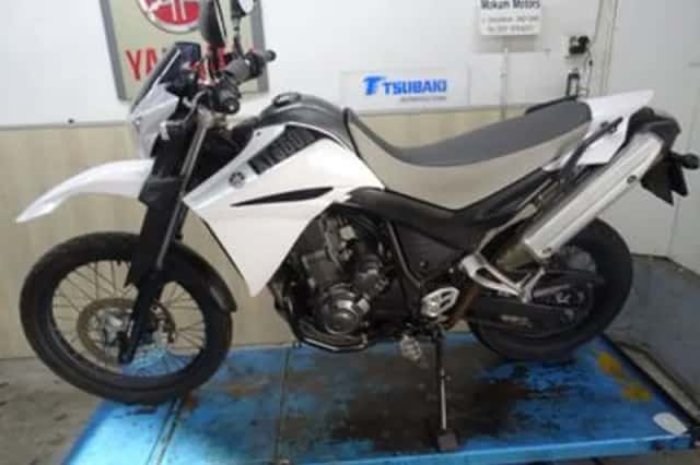 Yamaha XT660R (2012) thumbnail 2