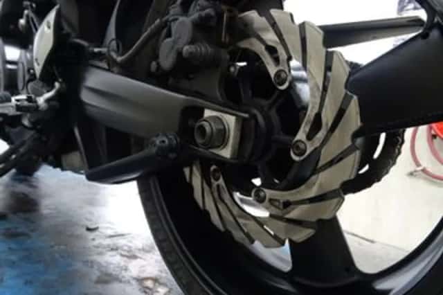 Yamaha MT-01 (2009) thumbnail 5