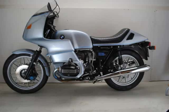 BMW R 100RS (1977) thumbnail 1