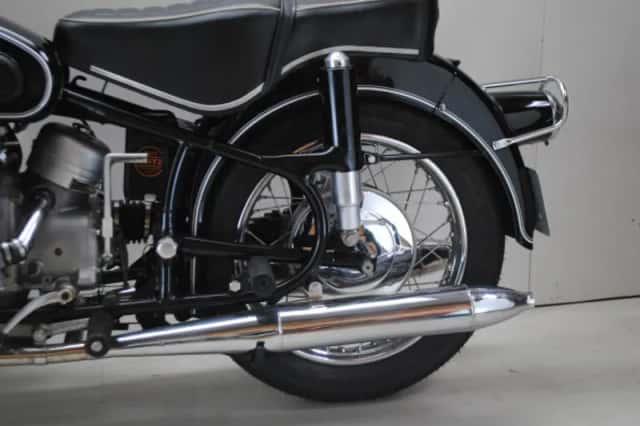 BMW R 50 (1965) thumbnail 3