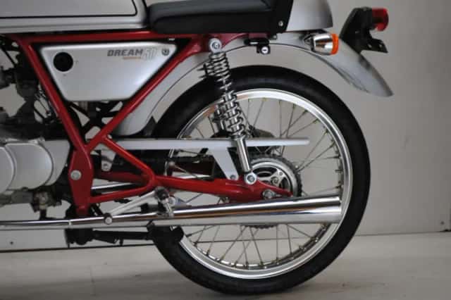Honda Dream 50 (1997) thumbnail 3
