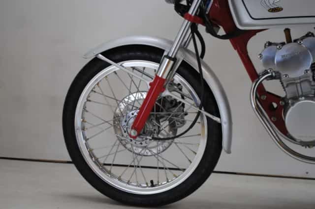 Honda Dream 50 (1997) thumbnail 4