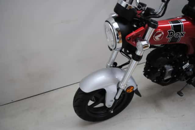 Honda ST125A Dax (2025) thumbnail 5