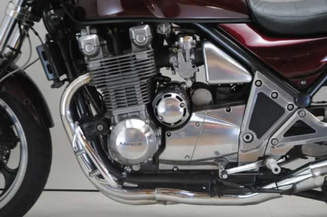 Kawasaki Zephyr 1100 (1993) thumbnail 3